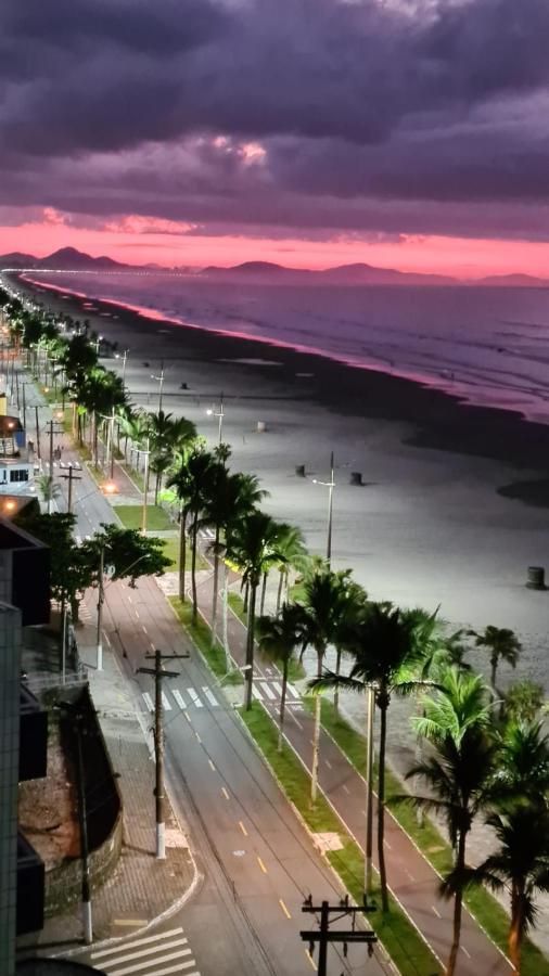 Apartamento Grande Novo Frente Mar Pe Na Areia Praia Grande (Santos)