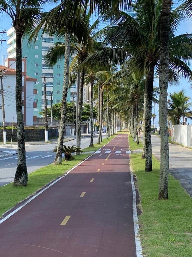 Grande Novo Frente Mar Pe Na Areia Apartment Praia Grande (Santos)